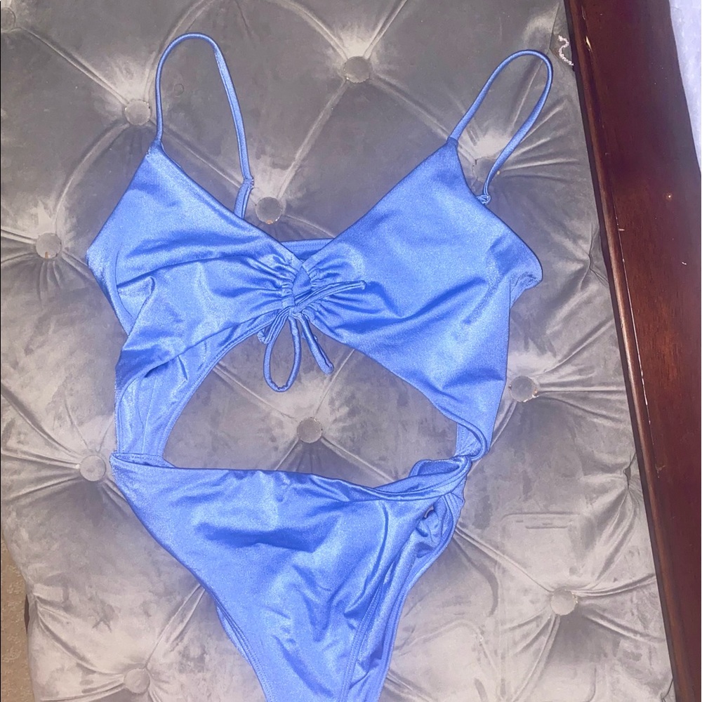 LA Hearts, One Piece Cutout Swimsuit, Color: Metallic Blue, Size: Small